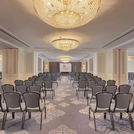 Hotel Marriott 4*